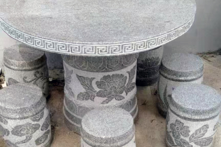 石桌椅