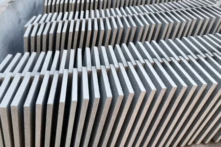 河南芝麻灰工程板