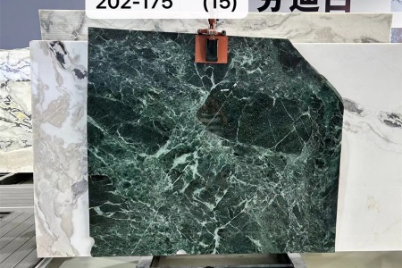 普拉达绿