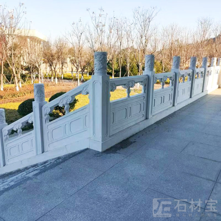 石栏杆
