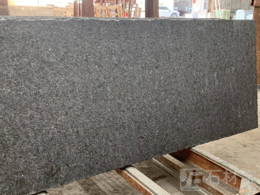 安哥拉黑火烧水冲面