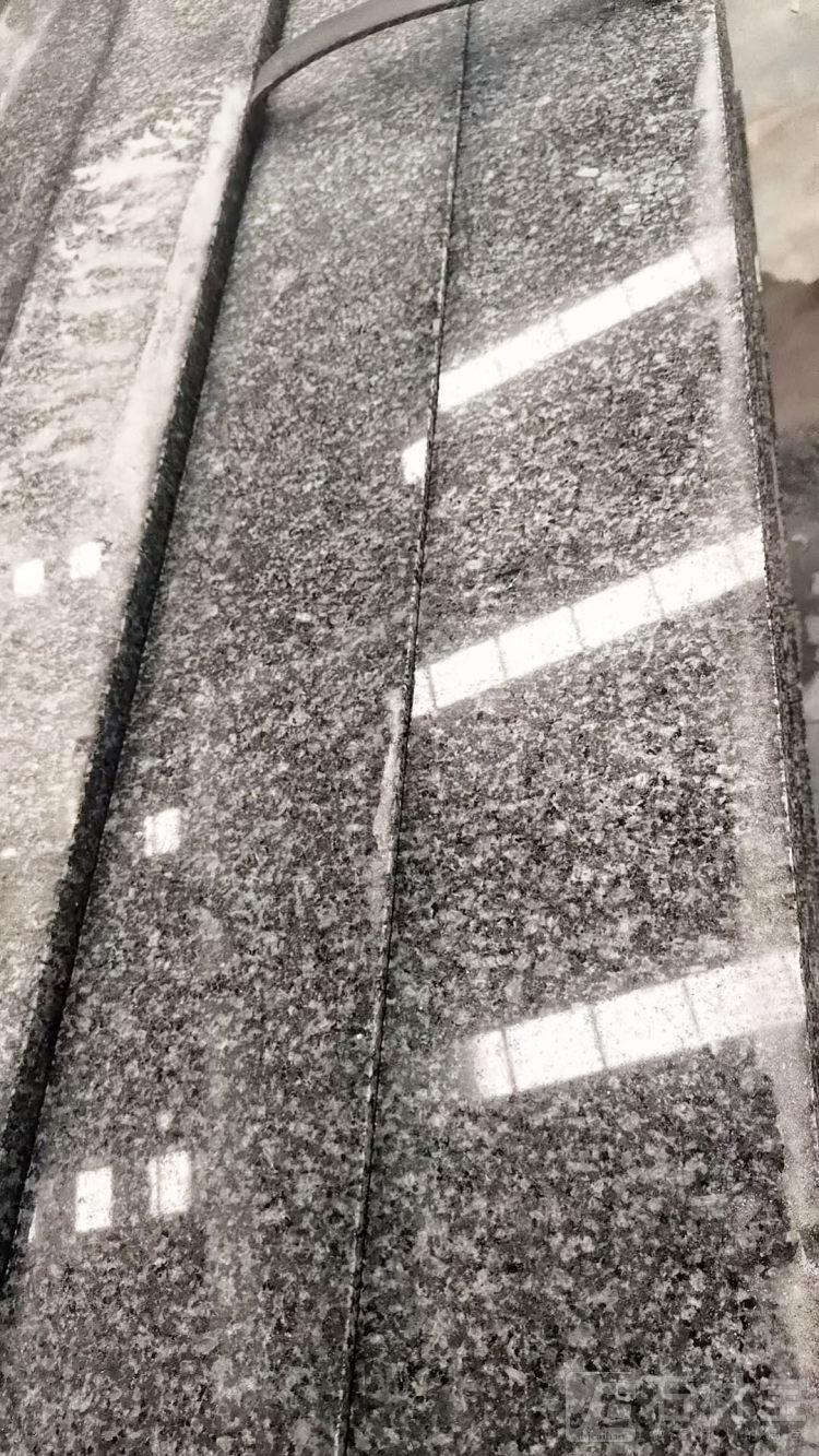 钟山青条板
