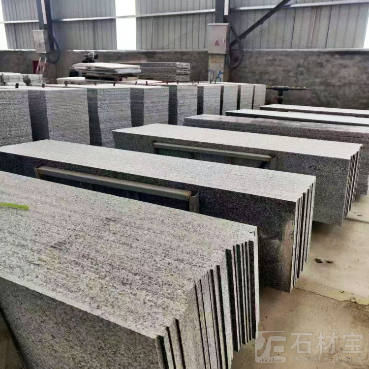 芝麻黑工程板