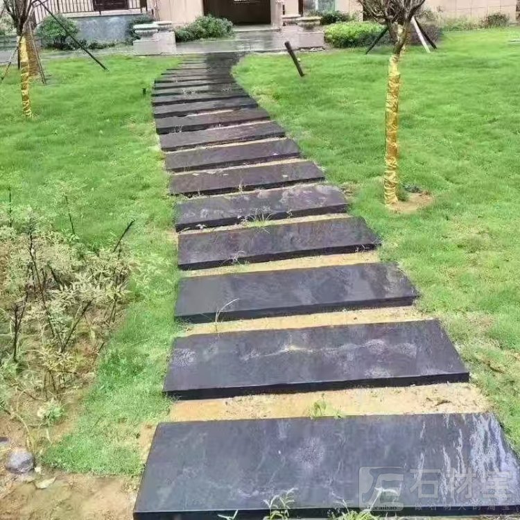 莲花踏步