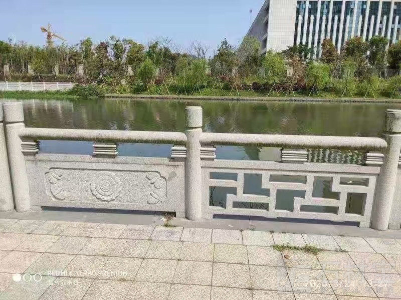 石栏杆