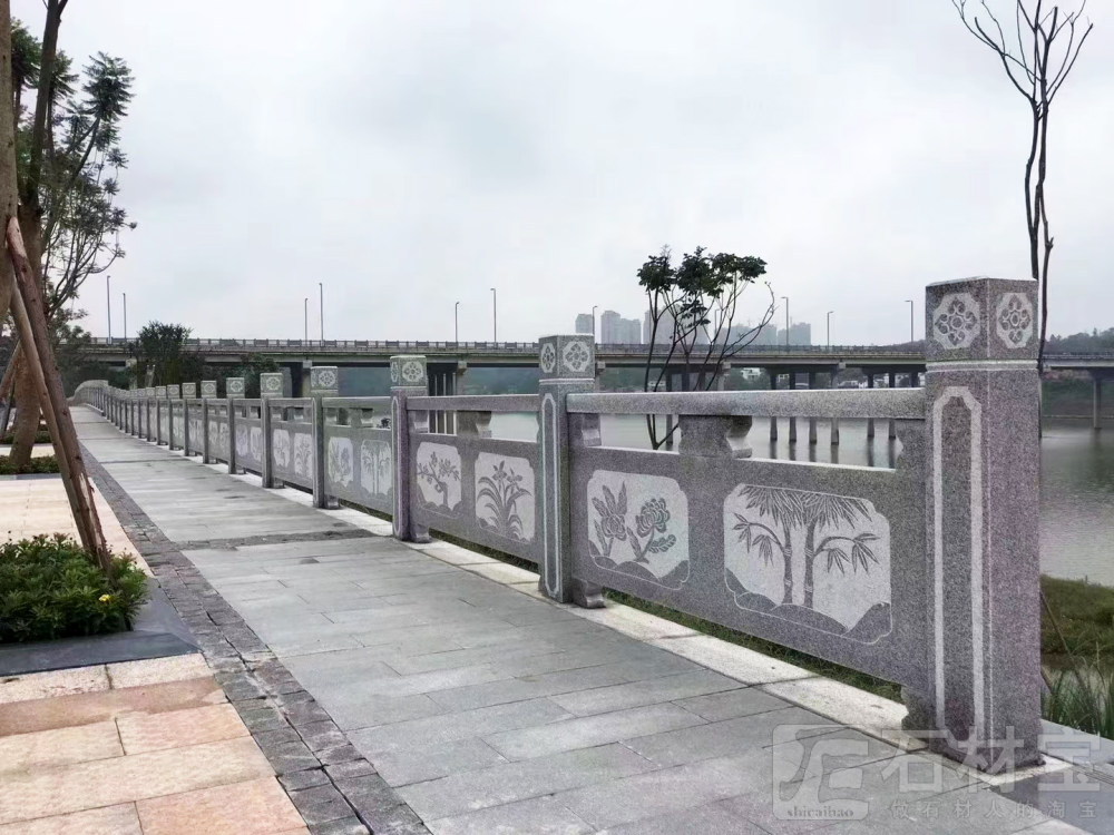 石栏杆