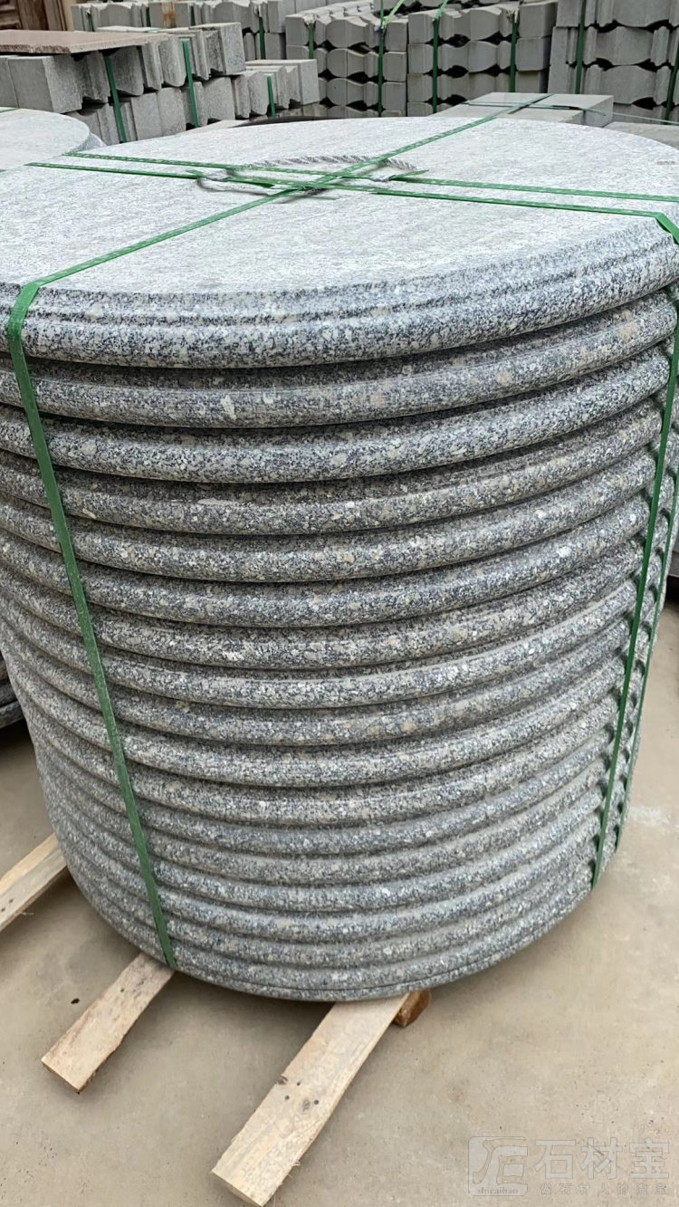 石桌椅