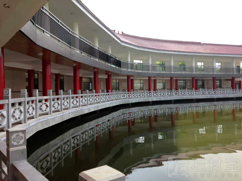 石栏杆