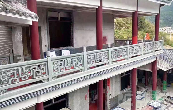 栏杆