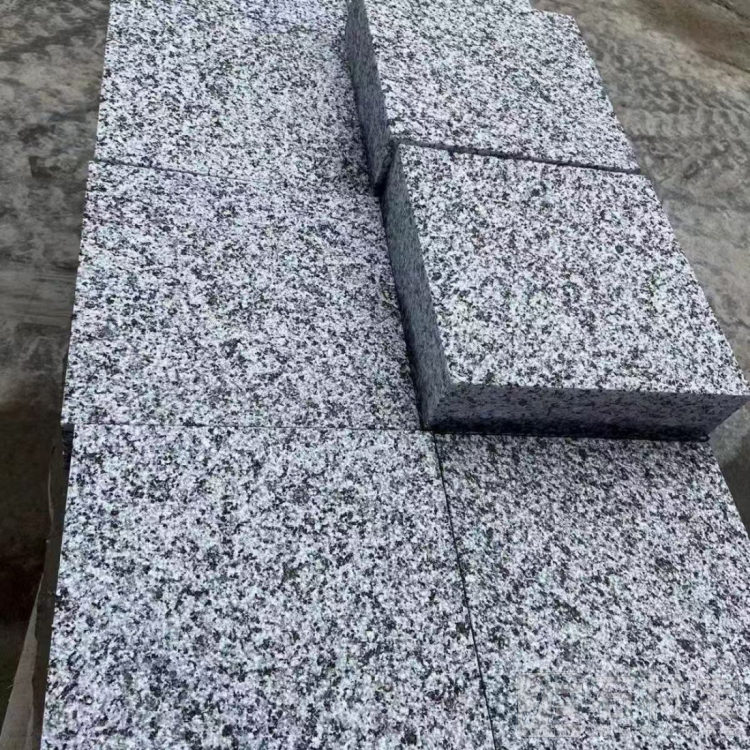 芝麻黑工程板