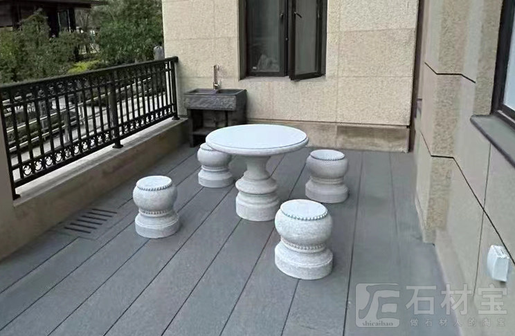 石桌椅