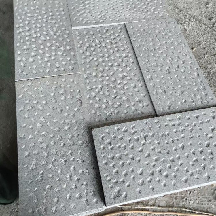 鸡啄面