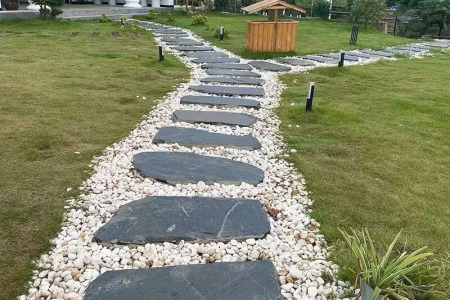 汀步石