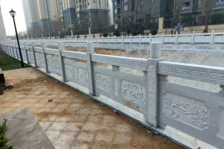 石栏杆
