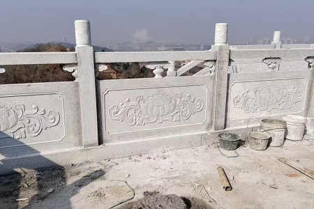 石栏杆