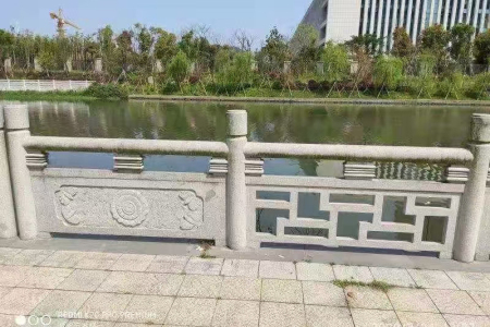 石栏杆