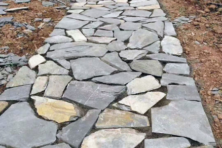 青石碎拼