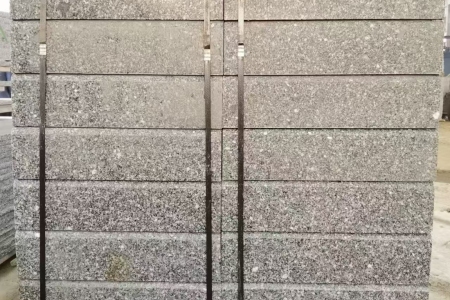 路沿石
