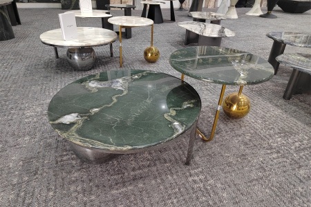 奢石餐桌
