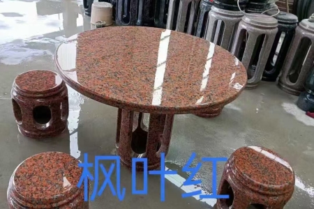 枫叶红镂空桌