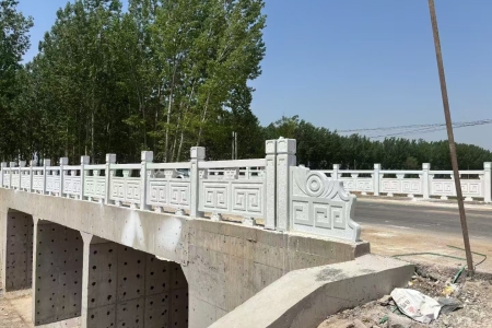 石栏杆