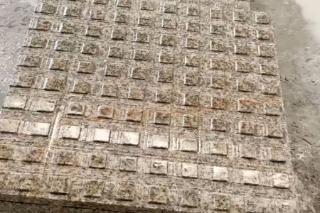茉莉钻盲点石