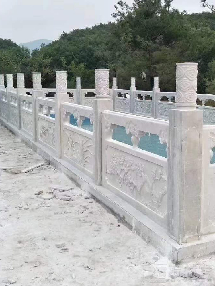 石栏杆