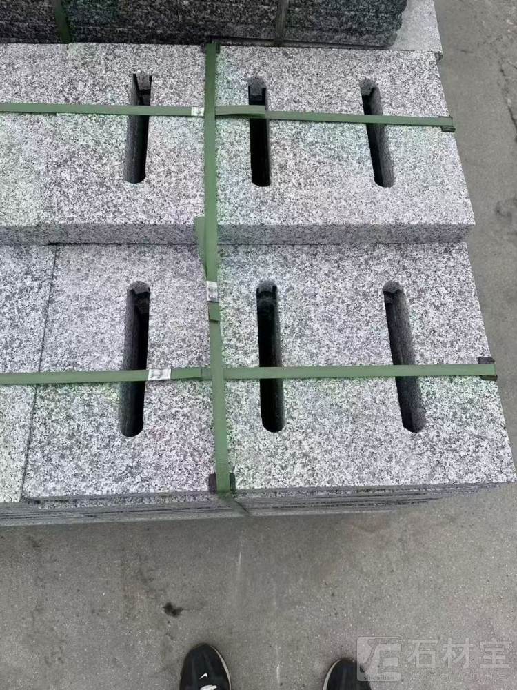 湖南芝麻灰地漏石