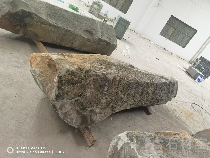 天然玄武石柱
