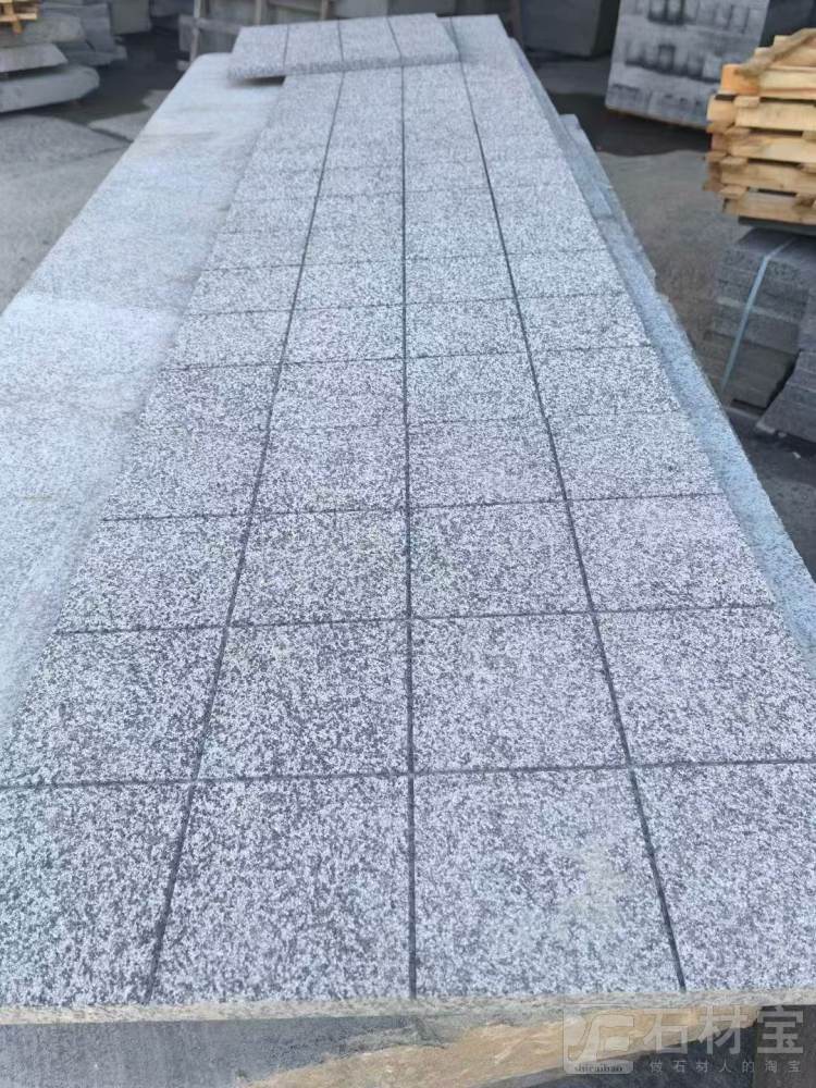 芝麻黑地铺石