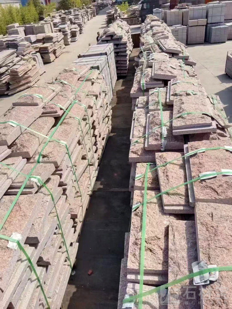 石岛红蘑菇石