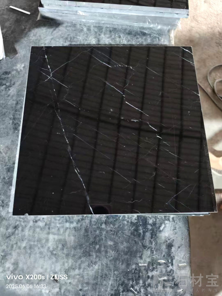 黑白根