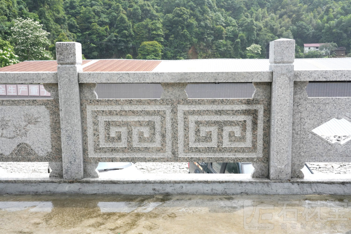 栏杆