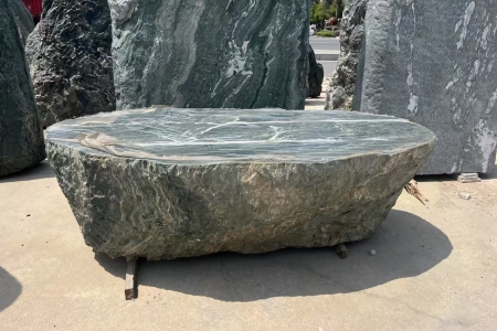 九龙玉景观石