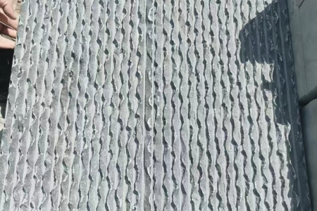 流水石