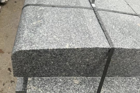 路沿石高侧石
