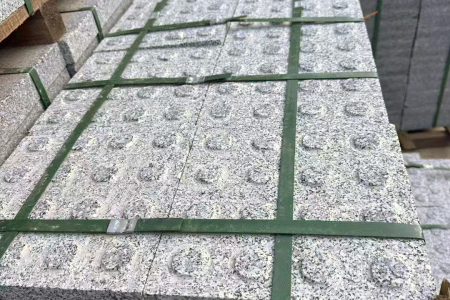 湖南芝麻灰盲道石