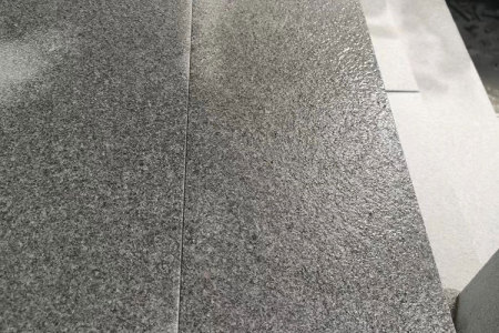 芝麻灰G633烧面广场公园地面铺设石板材