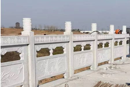 石栏杆