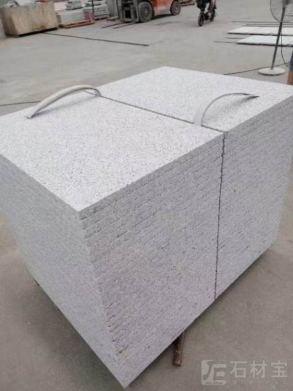 美国白金
