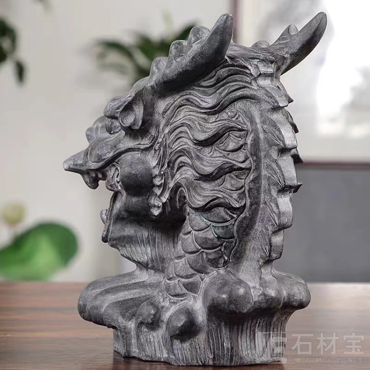吐水龙头