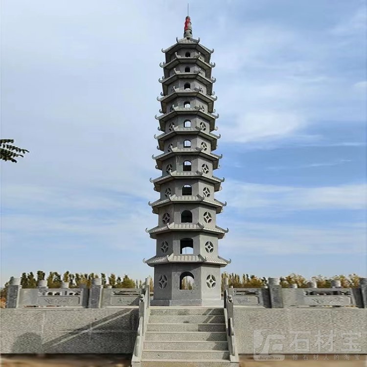 石雕佛塔