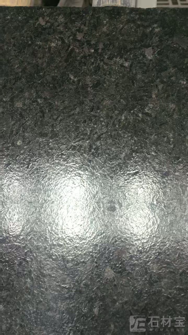 安哥拉黑皮革面