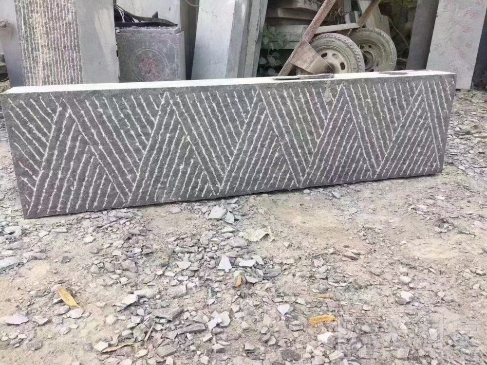 山东青石板 人工錾道面