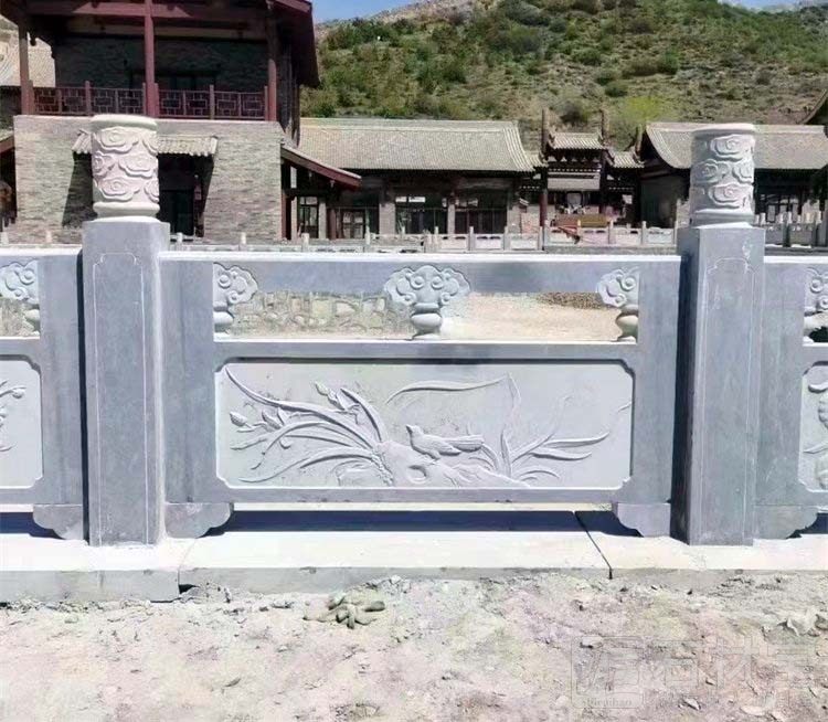石栏杆