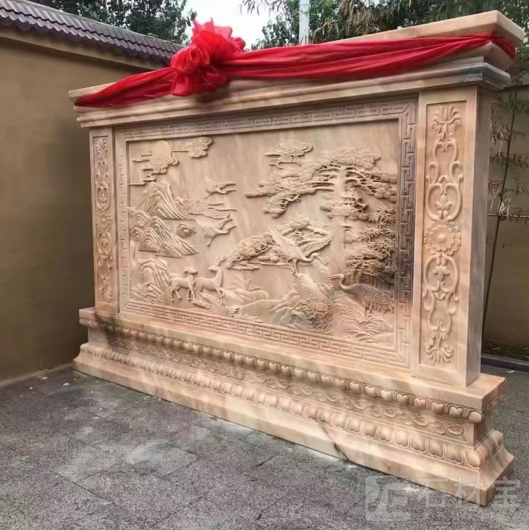 晚霞红照壁