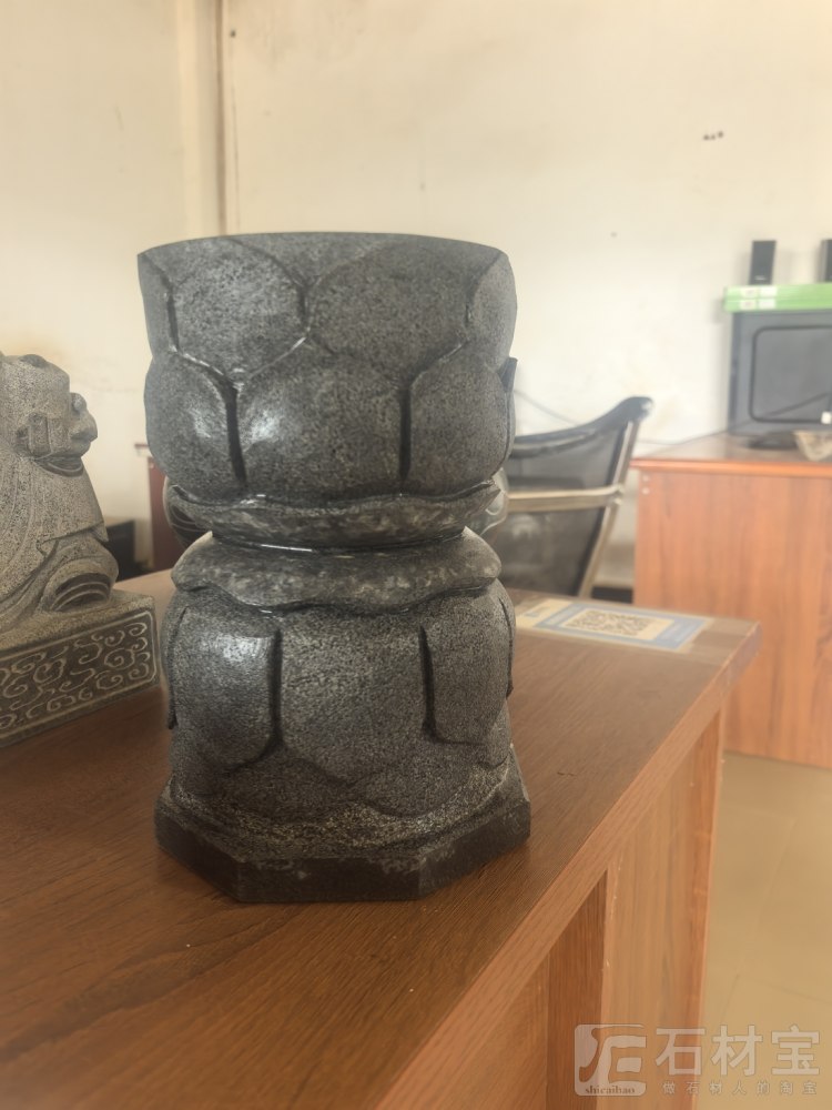 雕刻摆件