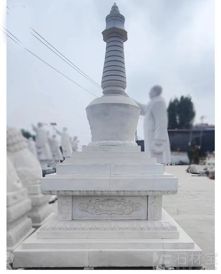 石雕佛塔