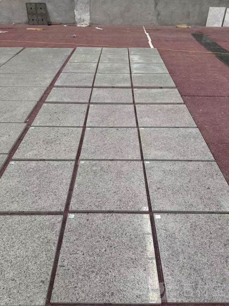蓝眼睛