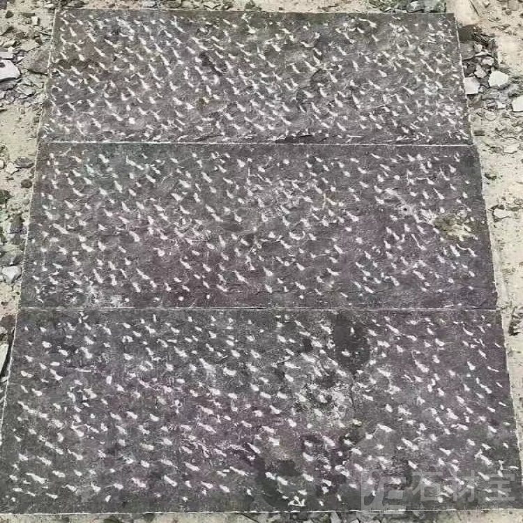 青石菠萝面
